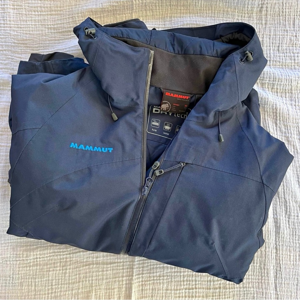 Mammut lightly insulated women’s Jacket - dark blue